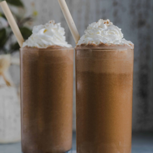 Chikoo Milkshake With Ice Cream