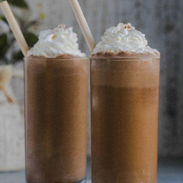 Chikoo Milkshake With Ice Cream