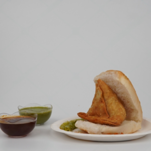 Chicken Samosa Pav
